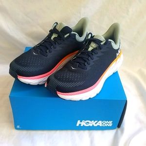 Hoka One One Clifton 7 Women's 7.5 Wide